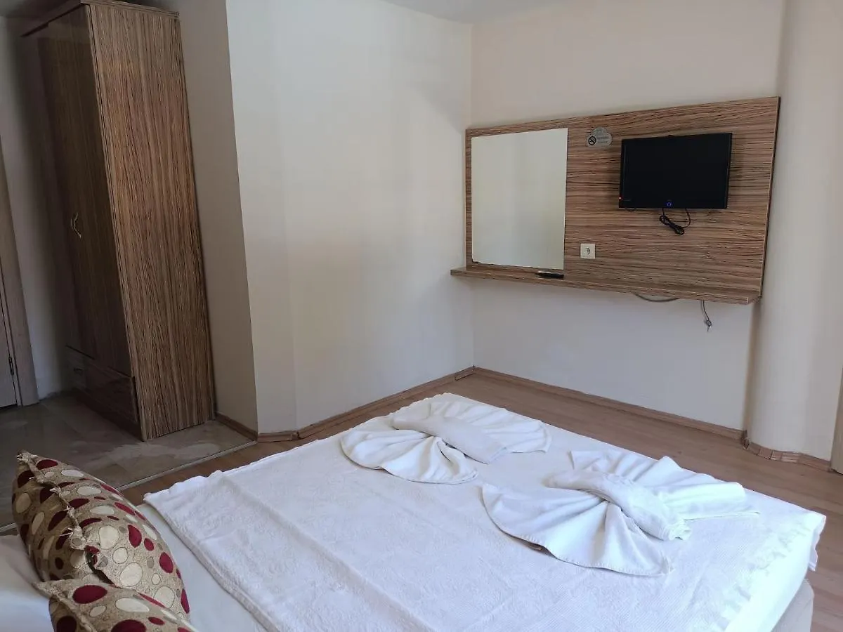 Hotel Barlas Φετιγιέ